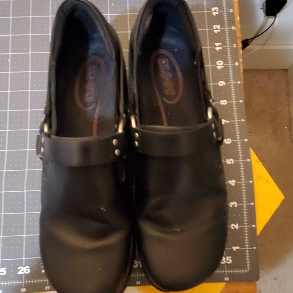 Klogs shose